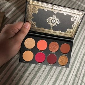 Eyeshadow palette